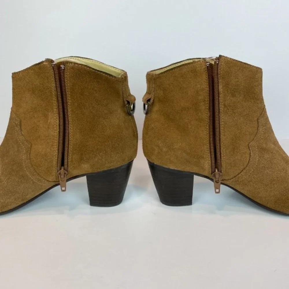 Donald J. Pliner DMSX Ankle Booties 8 Brown‎ Suede Leather Zip Annie Boots Women